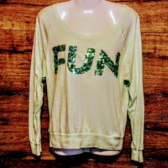 PINK by V.S. Top Size S Sequin Graphic Long Sleeve - Picture 8 of 12